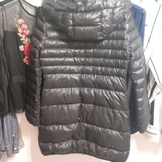 Plumifero twin set Talla S Negro