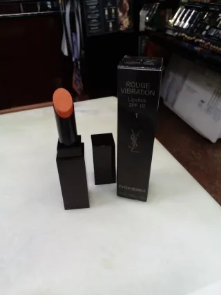 Rossetto YSL Rouge Vibration Arancio