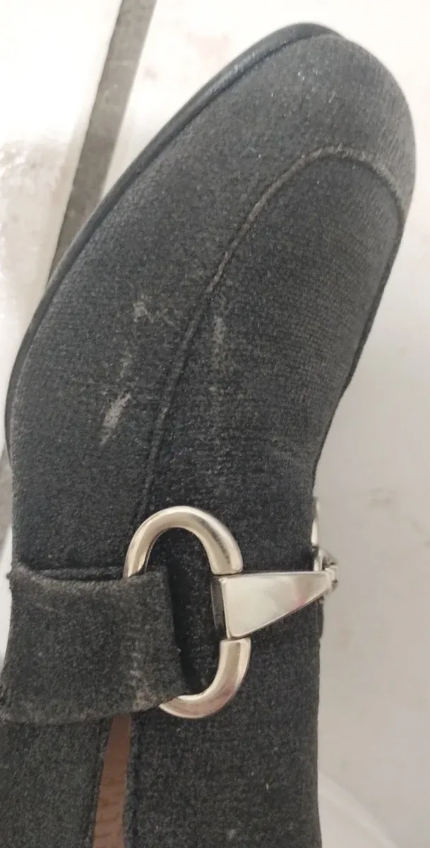 Mocassini Lora Ferres neri glitter con fibbia