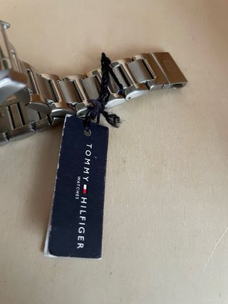 Reloj Tommy Hilfiger Plata y Blanco