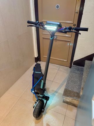 Patinete Eléctrico Cecotec Bongo Z City