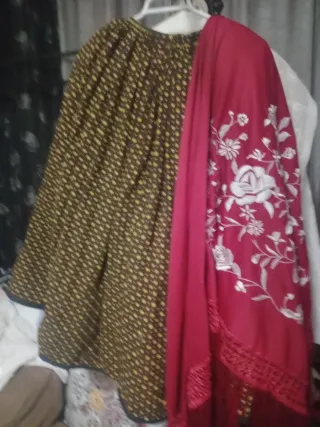 Conjunto Baturra Marrón y Rojo