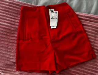 Shorts Stradivarius Rojo Talla XS