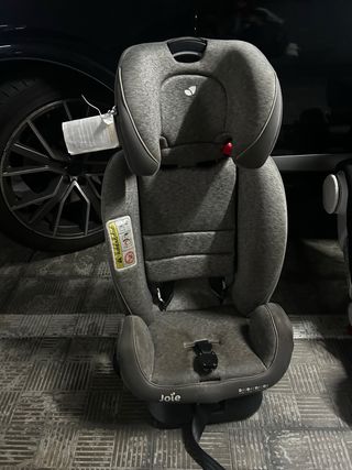 Silla de coche Joie gris