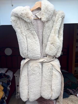 Chaleco de pelo beige talla única