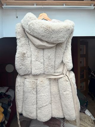 Chaleco de pelo beige talla única