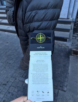 Chaqueta Stone Island Negra Plumas