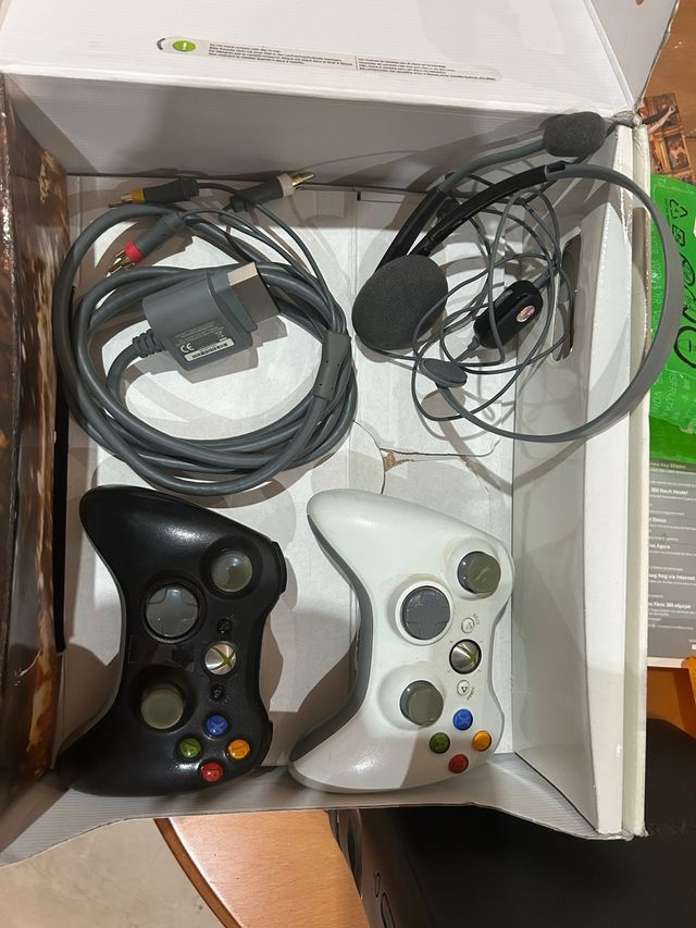 Xbox 360 Elite 120GB edición Modern Warfare 2