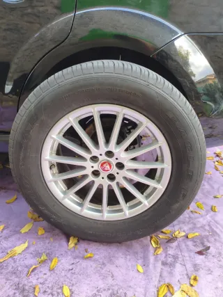 Neumáticos 265/60/18 Goodyear Eagle F1 at
