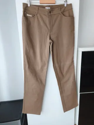 Vaqueros Alba Conde Talla 42 marrón 