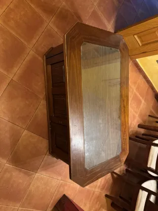 Mesa de centro de madera y cristal