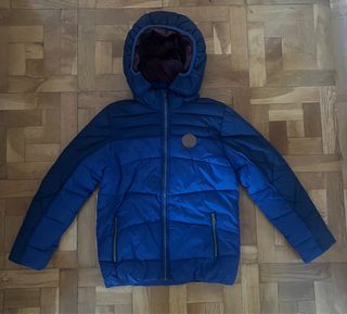 Abrigo azul acolchado de niño. Mayoral. Talla 16.