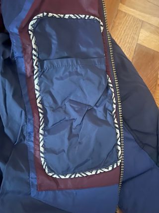 Abrigo azul acolchado de niño. Mayoral. Talla 16.