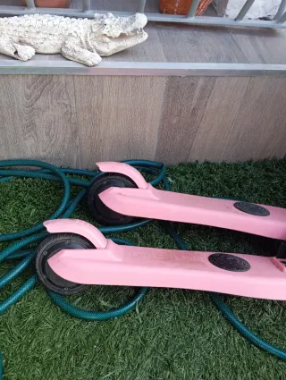 Patín eléctrico infantil rosa