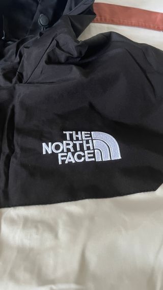 Chaqueta North Face Beige/Negra (S) NUEVA