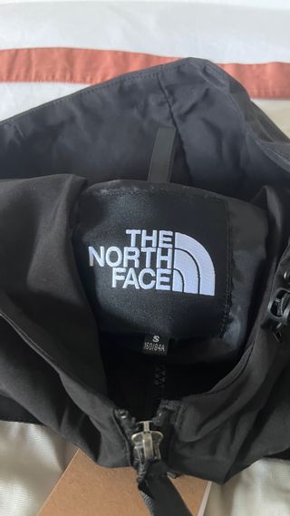 Chaqueta North Face Beige/Negra (S) NUEVA