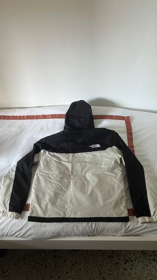Chaqueta North Face Beige/Negra (S) NUEVA