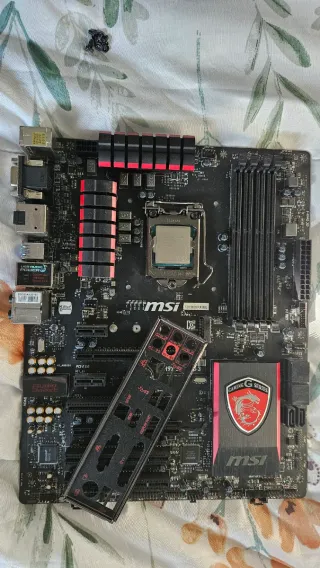 Placa MSI H97 Gaming 3 + Intel i5-4690k