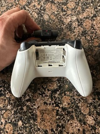 Mando Xbox One Blanco, funcionando bien.
