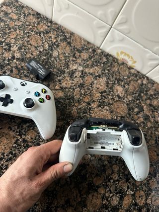 Mando Xbox One Blanco, funcionando bien.