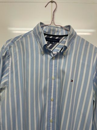 Camisa Tommy Hilfiger de rayas 