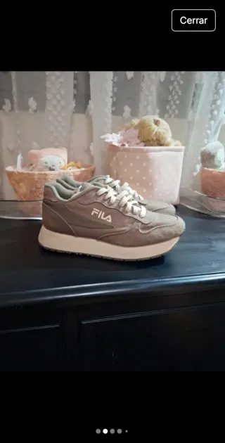 Zapatillas Fila Plataforma Gris Blancas