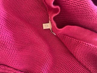 Jersey rosa cuello pico