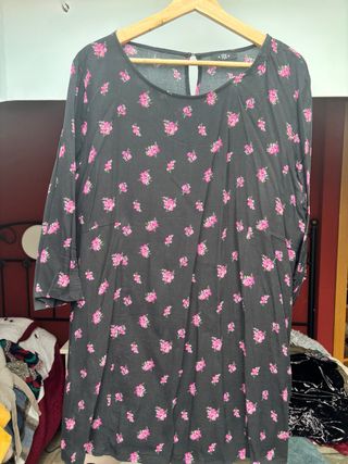 Vestido negro flores rosas TEX