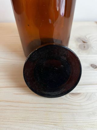 Boccetta antica farmacia ambrata