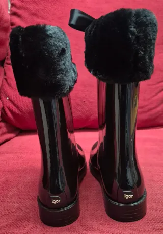 Botas de agua Igor negras con lazo