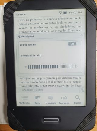 BQ Cervantes 3 con luz y funda de protección