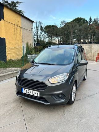Ford Tourneo Courier 2020