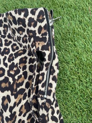 Shorts estampado leopardo