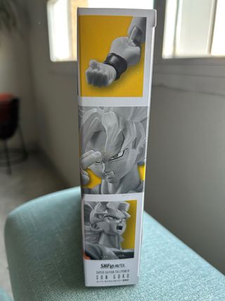 Figura Goku Super Saiyan Full Power