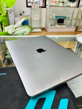 MacBook Pro 13 2020 8GB 512GB Plata