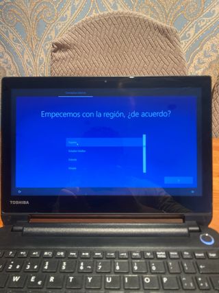 Portátil Toshiba NB10-A-10N