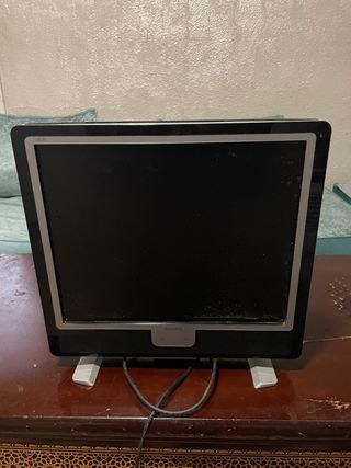 2 Monitores Philips Asus no negociable 