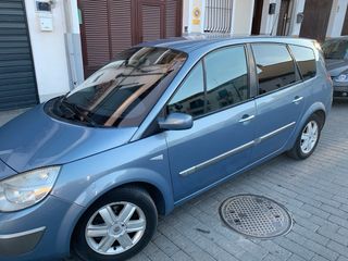 Renault Grand Scenic 2005