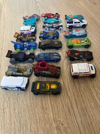 Set di 22 passeggini Hot Wheels