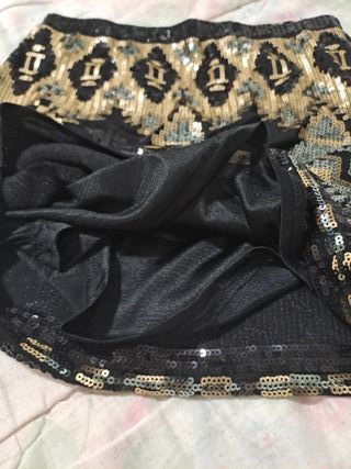 Falda de noche con lentejuelas