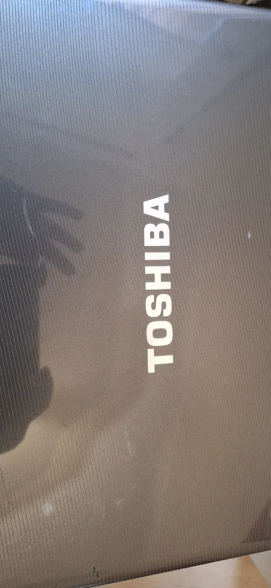 Portátil Toshiba Satellite L500-22R