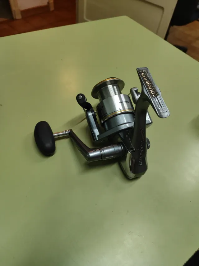Carrete Pesca Shimano Aernos XT 6000