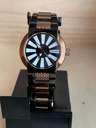Reloj RACER Negro y Dorado