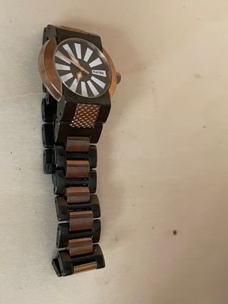 Reloj RACER Negro y Dorado
