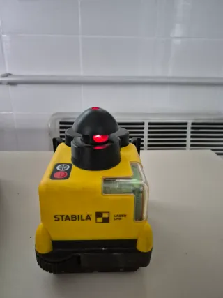 Nivel Láser Stabila Rotor con Trípode