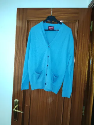 Cárdigan azul claro
