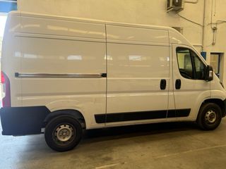 Peugeot Boxer 2022 2.2HDI 140cv