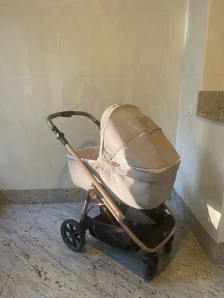 carrito de paseo bebé color beige