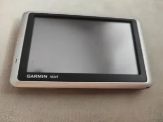 Navegador GPS Garmin nüvi