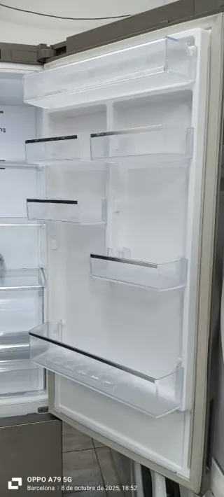 NEVERA COMBI SAMSUNG NO FROST ENERGÍA A+